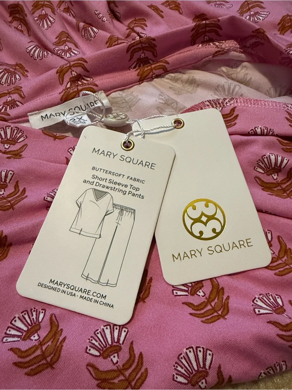 Mary Square Floral Foulard Pink Alli Short Sleeve V-Neck/Straigt Leg Pants Set